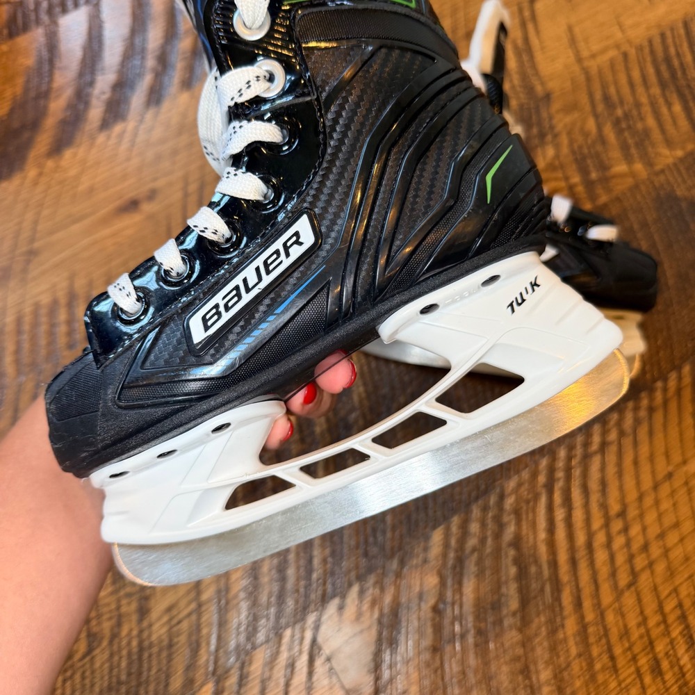 Bauer X-LP Youth Ice Hockey Skates Size 10 Black Blue - Picture 4 of 11